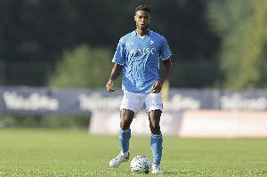 开云体验-迪马：英超升班马伯恩利有意卡尤斯特，已向那不勒斯了解转会信息