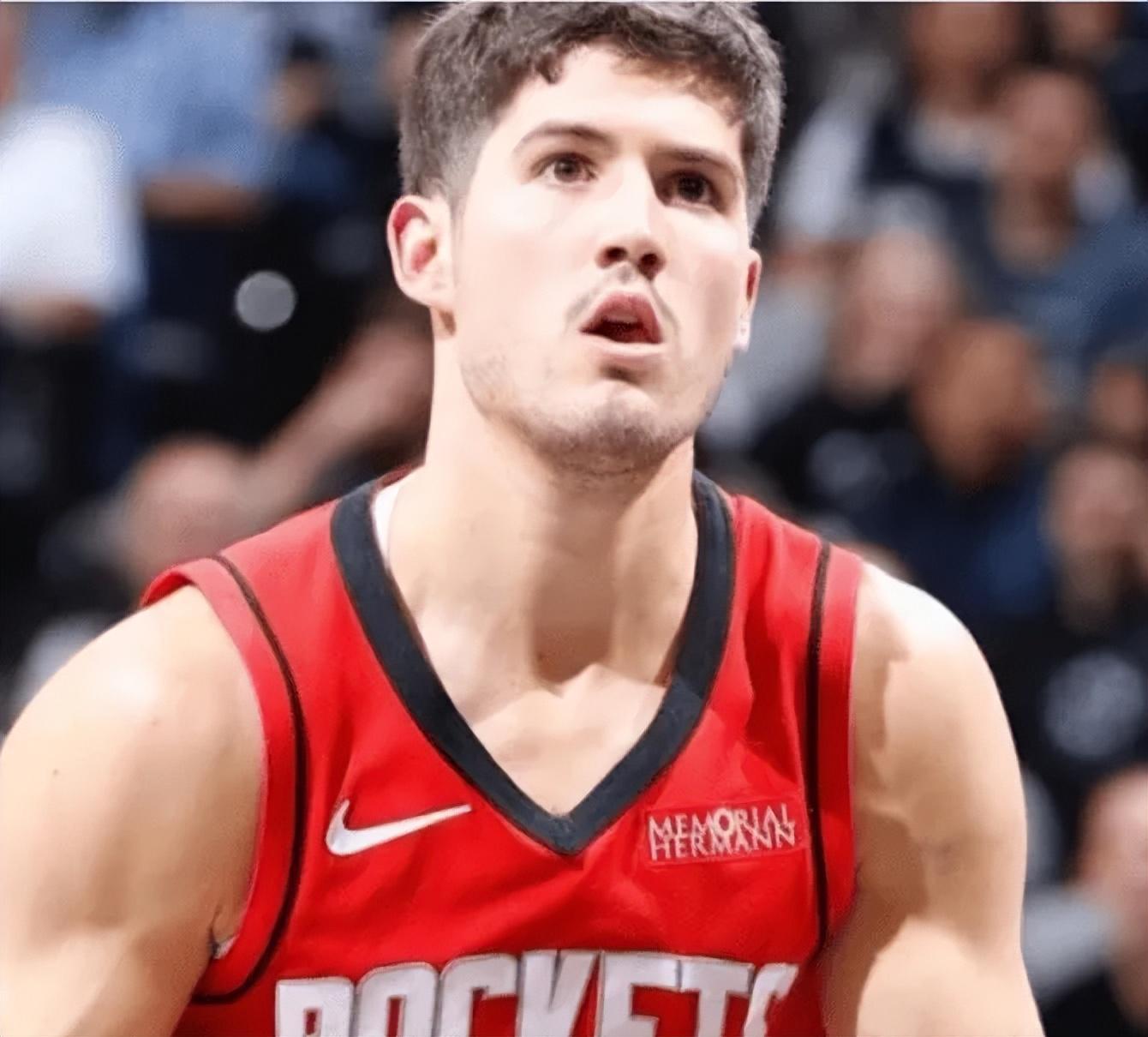 开云体验-谢泼德真打出来了！防守蜕变能串联全队，还能进关键三分！